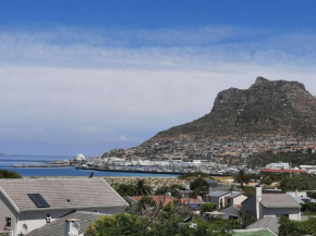 Hout Bay Gem - great FAMILY duplex value for Summer